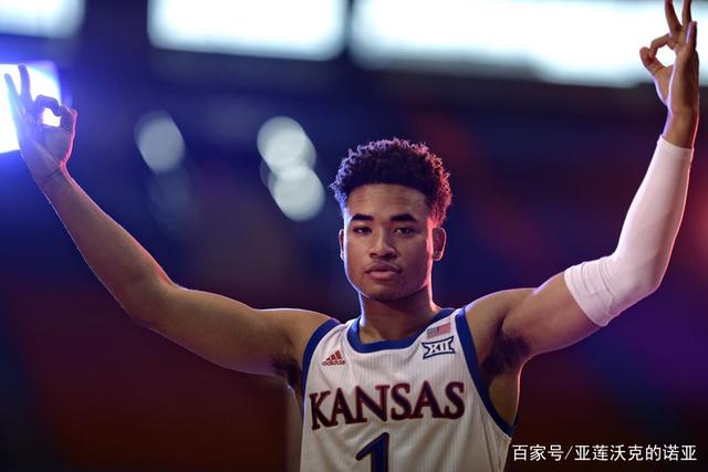 小萨三双詹姆斯18+13+9 国王常规赛横扫湖人